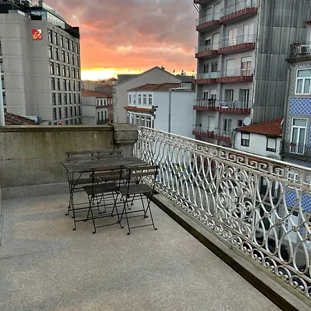 Apartmán A Balcony And Garden View Apartment Porto