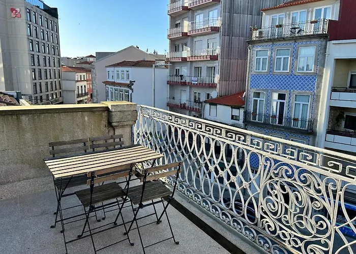 Apartment Lazarus View *